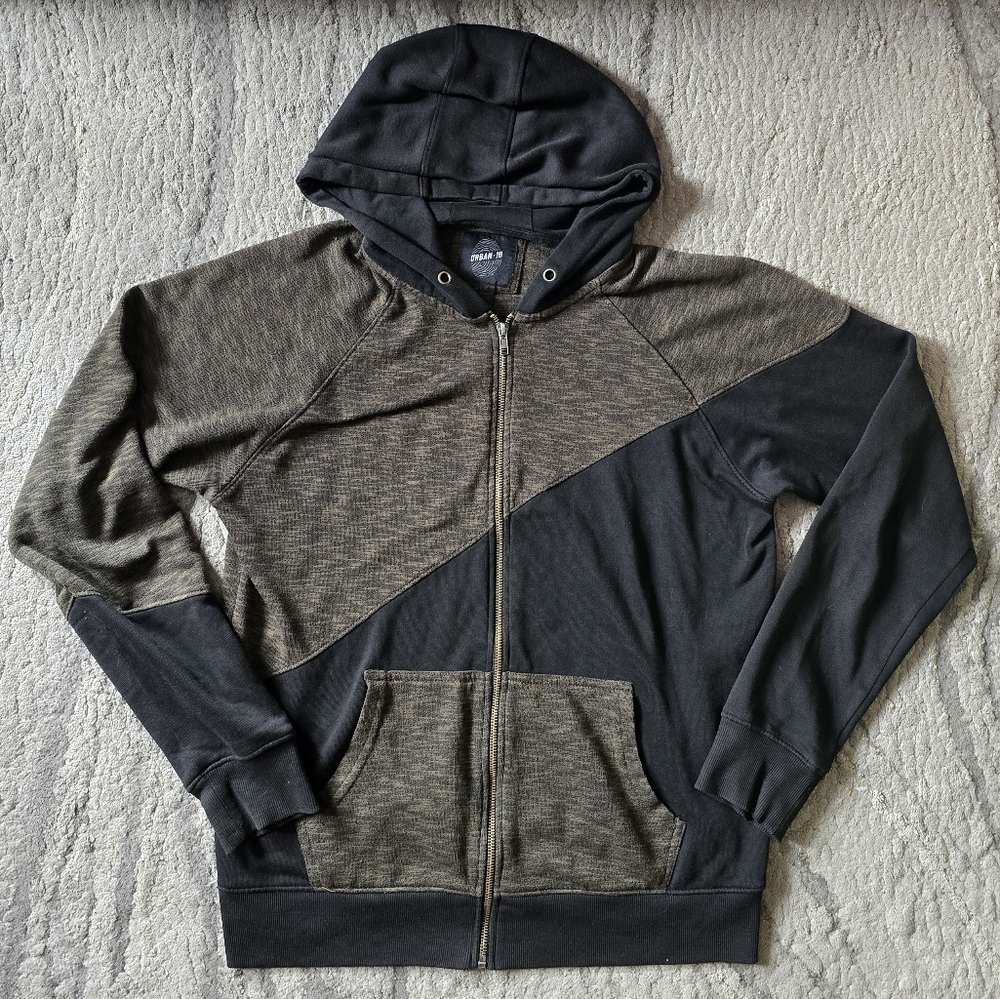 💋3/$20 zip up hoodie